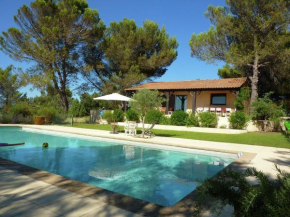 Villa with large pool unique view